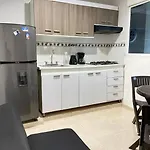 Apartamento cómodo cerca al aeropuerto